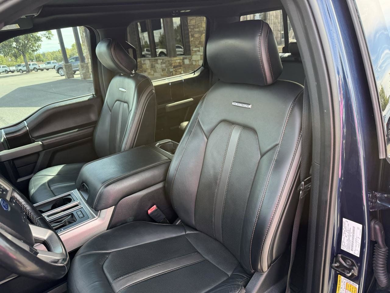 Used 2019 Ford F150 Platinum w/ Equipment Group 701A Luxury AWD/4WD image 13