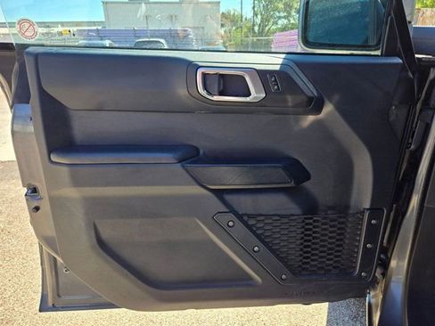 Used 2025 Ford Bronco Big Bend image 13