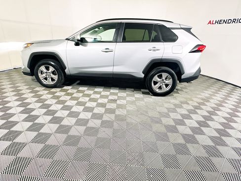 Used 2024 Toyota RAV4 XLE image 6