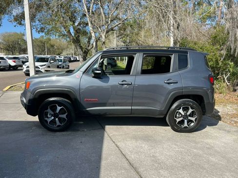 Used 2022 Jeep Renegade Trailhawk w/ Sun/Sound Group image 2