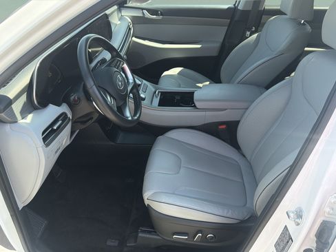 Certified 2025 Hyundai Palisade SEL FWD image 26
