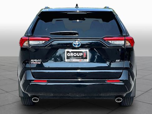 Used 2023 Toyota RAV4 SE w/ Weather & Moonroof Package AWD/4WD image 5