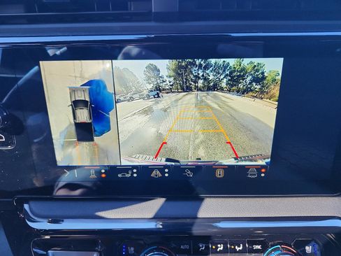 Certified 2025 GMC Sierra 2500 AT4 w/ AT4 Premium Plus Package image 22