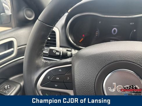 Used 2022 Jeep Grand Cherokee Limited AWD/4WD image 23
