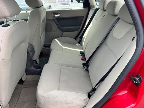 Used 2009 Ford Focus SES FWD image 8