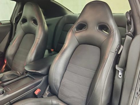 Used 2018 Nissan GT-R Premium AWD/4WD image 32