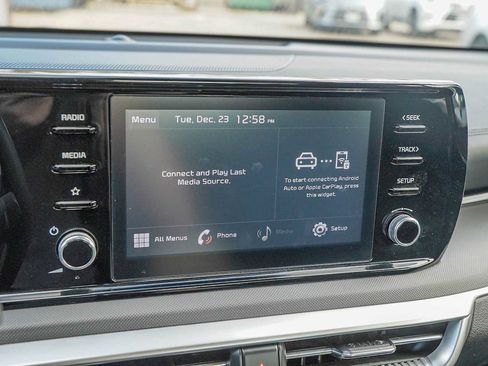 Used 2023 Kia K5 LXS image 17