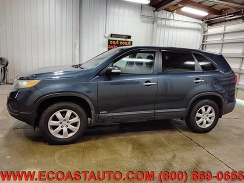 Used 2011 Kia Sorento LX AWD/4WD image 5