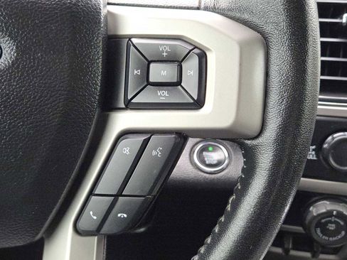 Used 2019 Ford F150 Lariat image 27