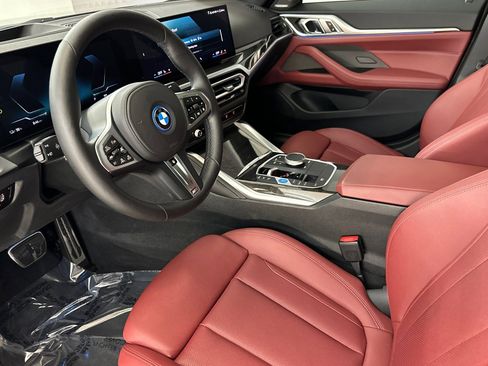 Certified 2024 BMW i4 eDrive35 w/ M Sport Package RWD image 4