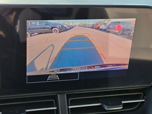 Used 2024 Chevrolet Trax LS w/ LS Convenience Package FWD image 20