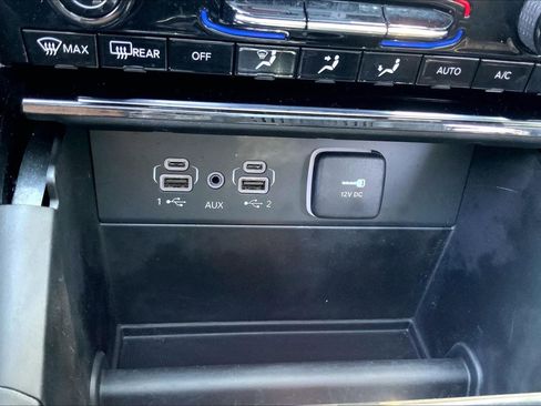 Certified 2023 Jeep Grand Cherokee L Limited AWD/4WD image 29