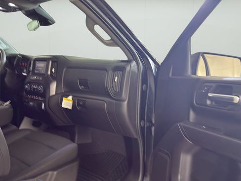 Used 2023 Chevrolet Silverado 1500 Custom Trail Boss AWD/4WD image 16