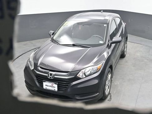 Used 2017 Honda HR-V LX image 29