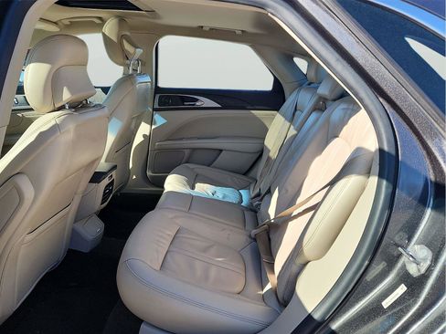 Used 2019 Lincoln MKZ Reserve w/ Reserve Plus Package image 8