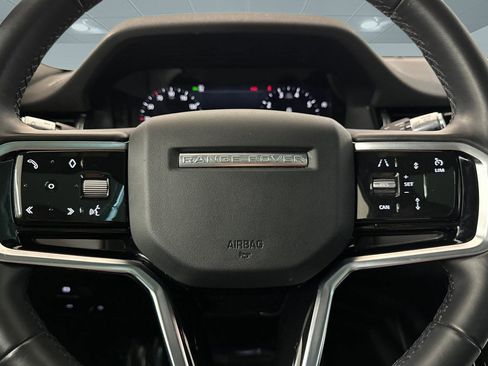 Used 2021 Land Rover Range Rover Evoque SE image 17