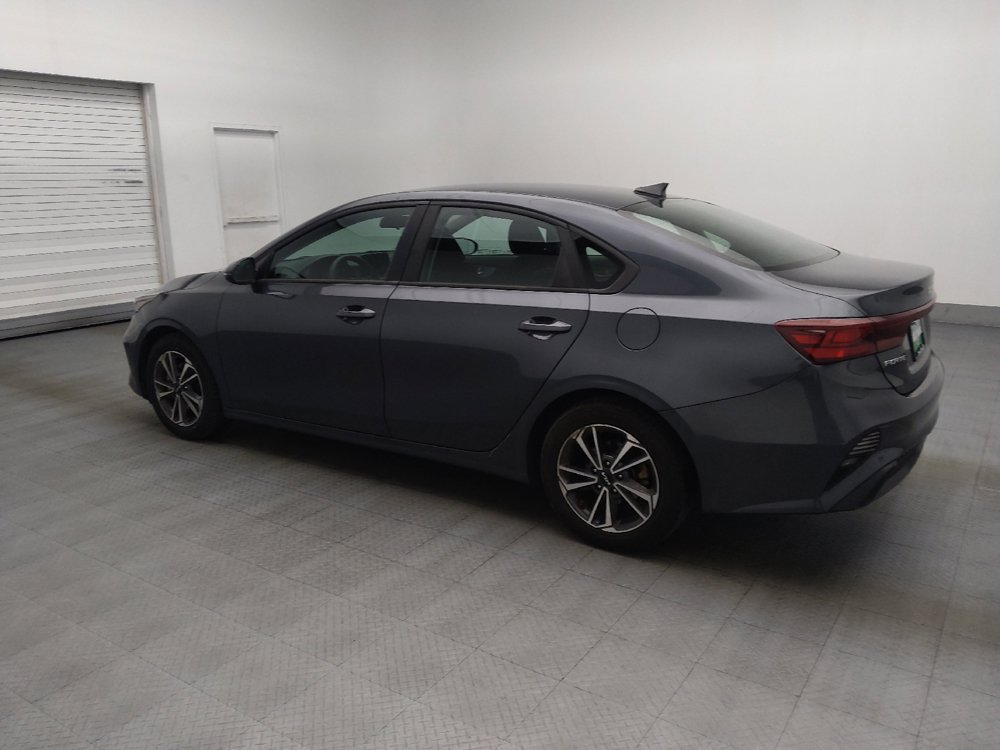 Used 2024 Kia Forte LXS w/ LXS Technology Package FWD image 3
