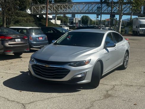 Used 2020 Chevrolet Malibu LT image 26