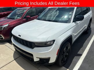 Used 2023 Jeep Grand Cherokee L Limited w/ Luxury Tech Group II AWD/4WD video 1
