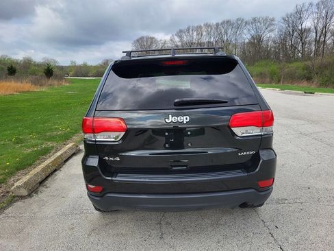 Used 2014 Jeep Grand Cherokee Laredo w/ 18" Wheel & 8.4" Radio Group AWD/4WD image 8