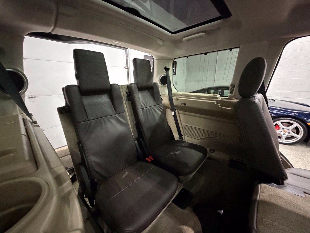 Used 2016 Land Rover LR4 HSE LUX AWD/4WD image 40