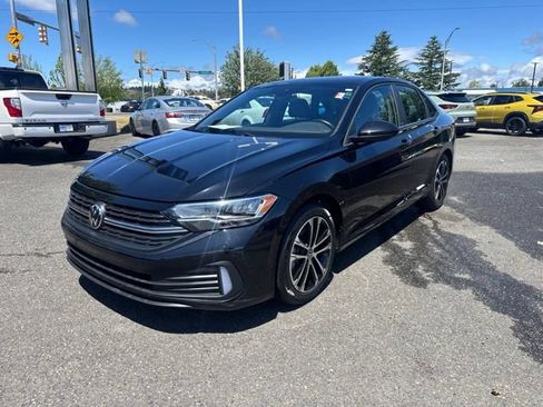 Used 2023 Volkswagen Jetta Sport FWD image 1
