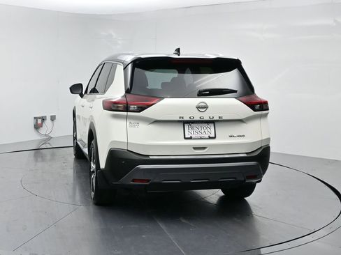 Used 2023 Nissan Rogue SL AWD/4WD image 19