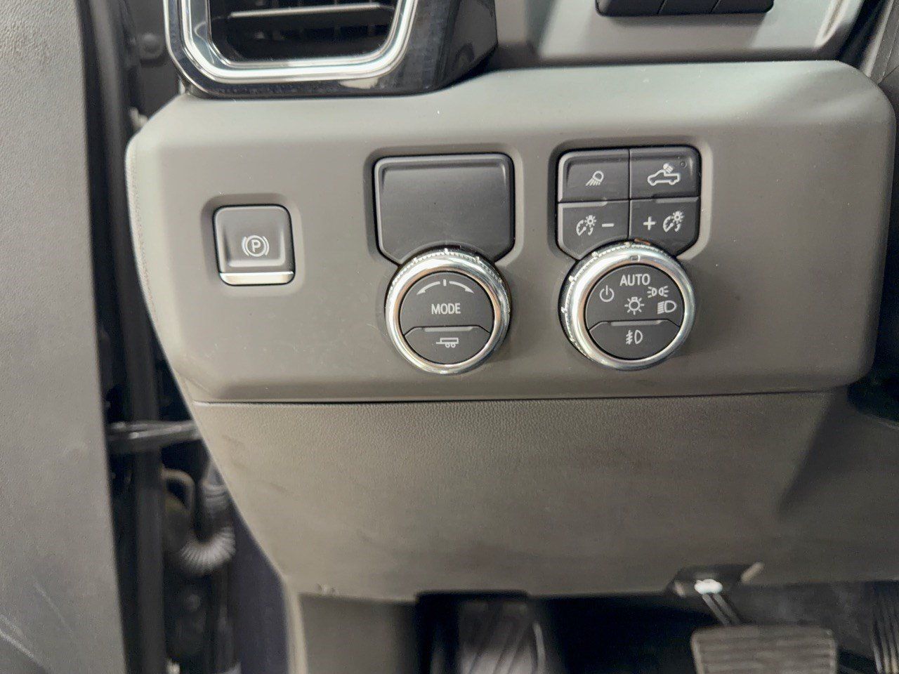 Used 2023 GMC Sierra 1500 Denali w/ Denali Reserve Package RWD image 31
