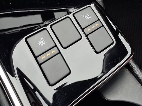 Used 2023 Kia Sportage SX image 25