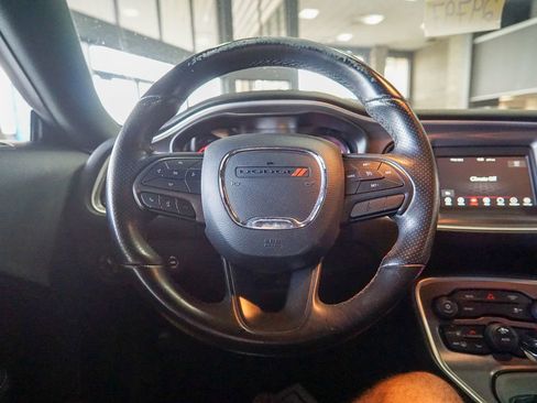 Used 2019 Dodge Challenger SXT w/ Blacktop Package RWD image 15