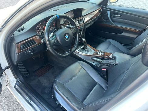 Used 2011 BMW 335d Sedan image 11