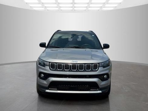 Certified 2023 Jeep Compass Limited AWD/4WD image 2