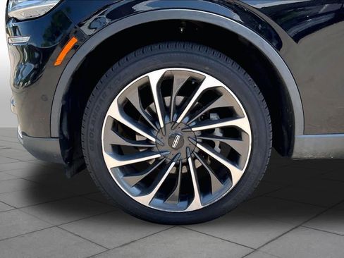Used 2020 Lincoln Aviator Reserve w/ Equipment Group 202A AWD/4WD image 11