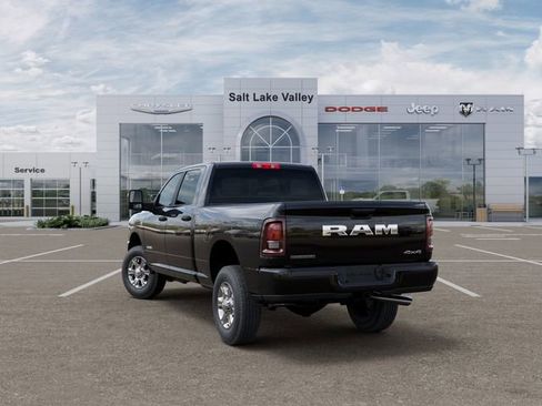 New 2026 RAM 2500 Big Horn AWD/4WD image 3