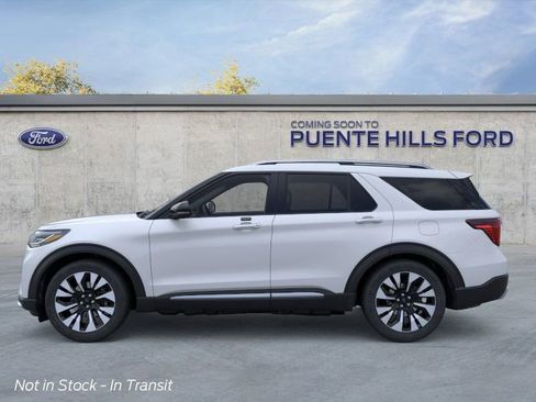 New 2026 Ford Explorer Platinum w/ LUX Leather Package AWD/4WD image 3