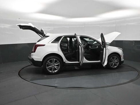 Used 2024 Cadillac XT5 Premium Luxury FWD image 38