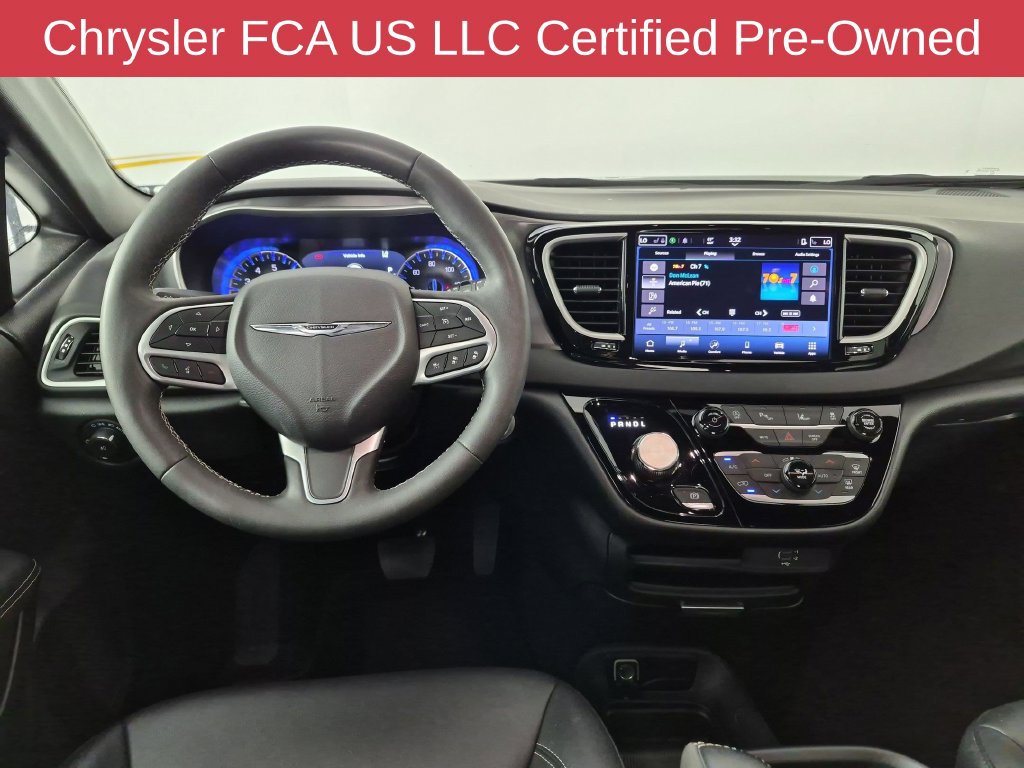 Used 2026 Chrysler Pacifica Select FWD image 30