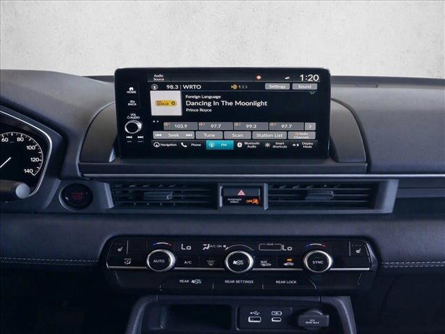 Certified 2023 Honda Pilot Touring image 24