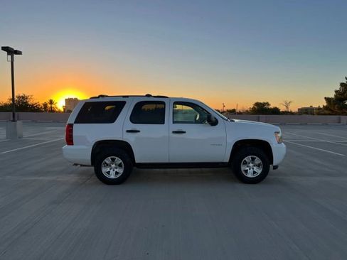 Used 2011 Chevrolet Tahoe LS image 4