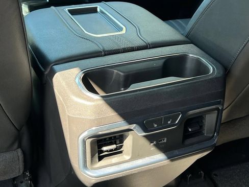 Certified 2022 Chevrolet Silverado 1500 High Country AWD/4WD image 24