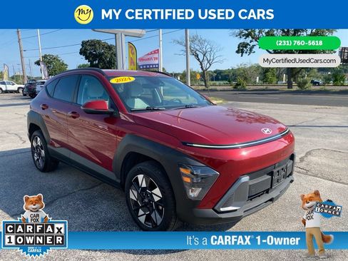 Used 2024 Hyundai Kona SEL AWD/4WD image 3