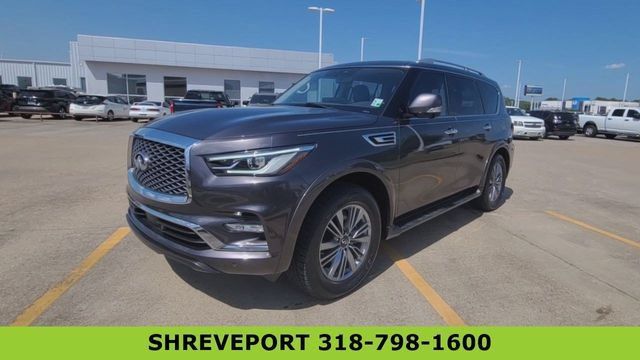Used 2023 INFINITI QX80 Luxe w/ Cargo Package RWD image 3