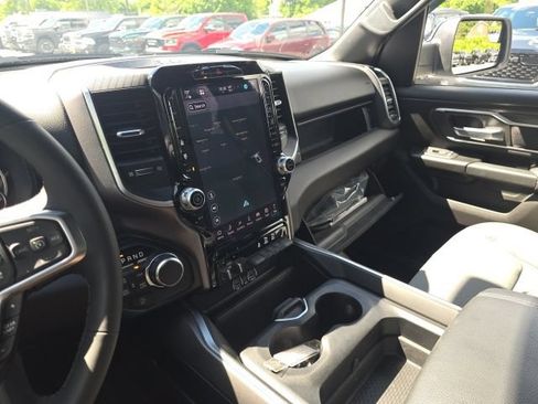 Used 2025 RAM 1500 Big Horn AWD/4WD image 27