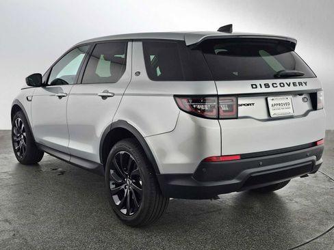 Certified 2023 Land Rover Discovery Sport SE image 3