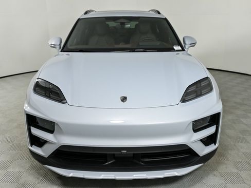 New 2025 Porsche Macan Turbo Electric image 38