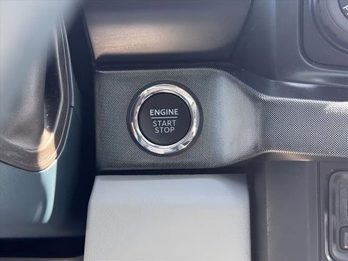 Used 2023 Ford F250 Limited w/ FX4 Off-Road Package image 10