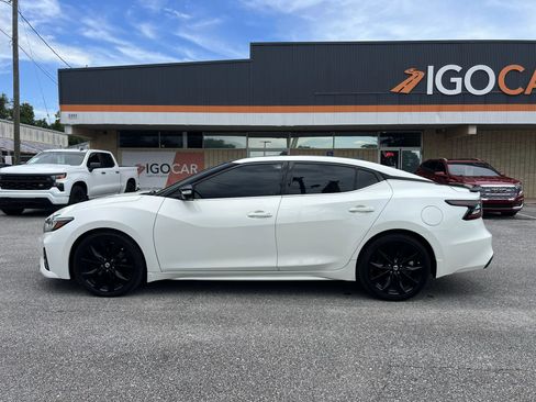 Used 2019 Nissan Maxima SR w/ Premium Package FWD image 10