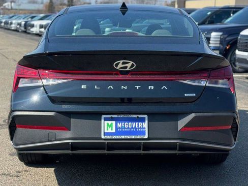 New 2026 Hyundai Elantra Sport FWD image 4
