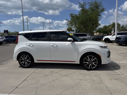 Used 2021 Kia Soul Turbo image 1