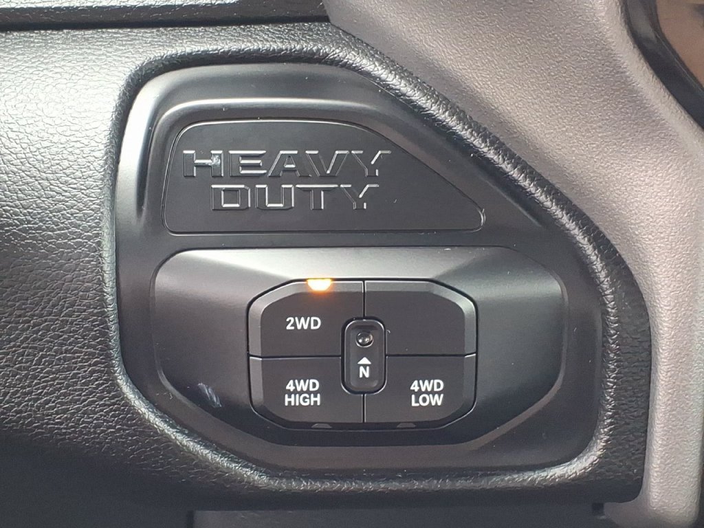 Certified 2026 RAM 2500 Big Horn AWD/4WD image 8
